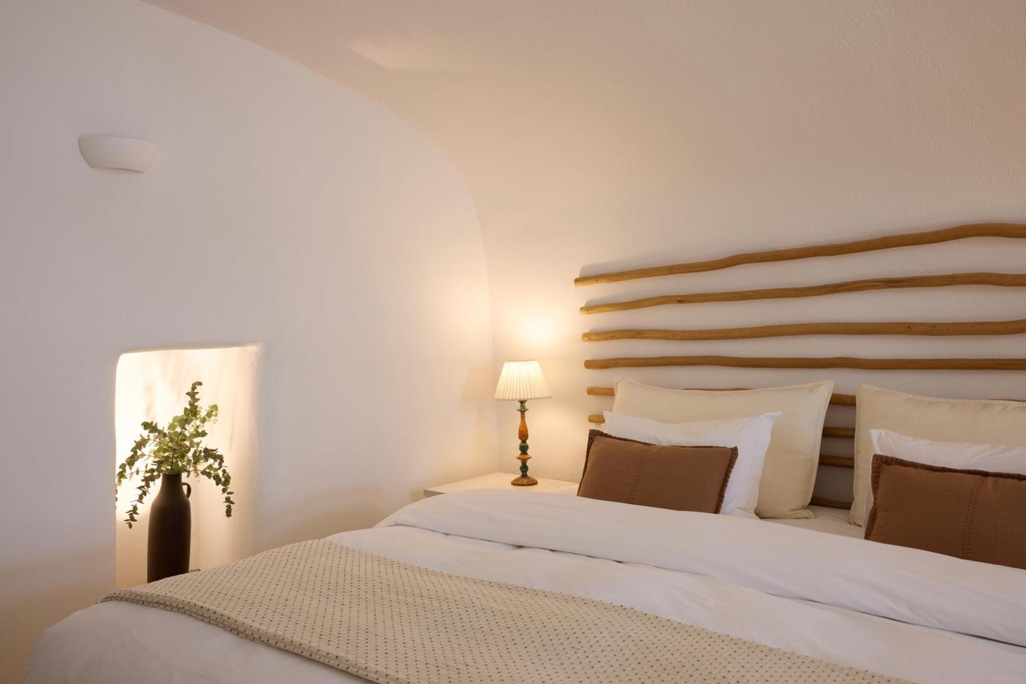 Iconic Santorini, A Boutique Cave Hotel By Sandglass Imerovigli  Exterior photo